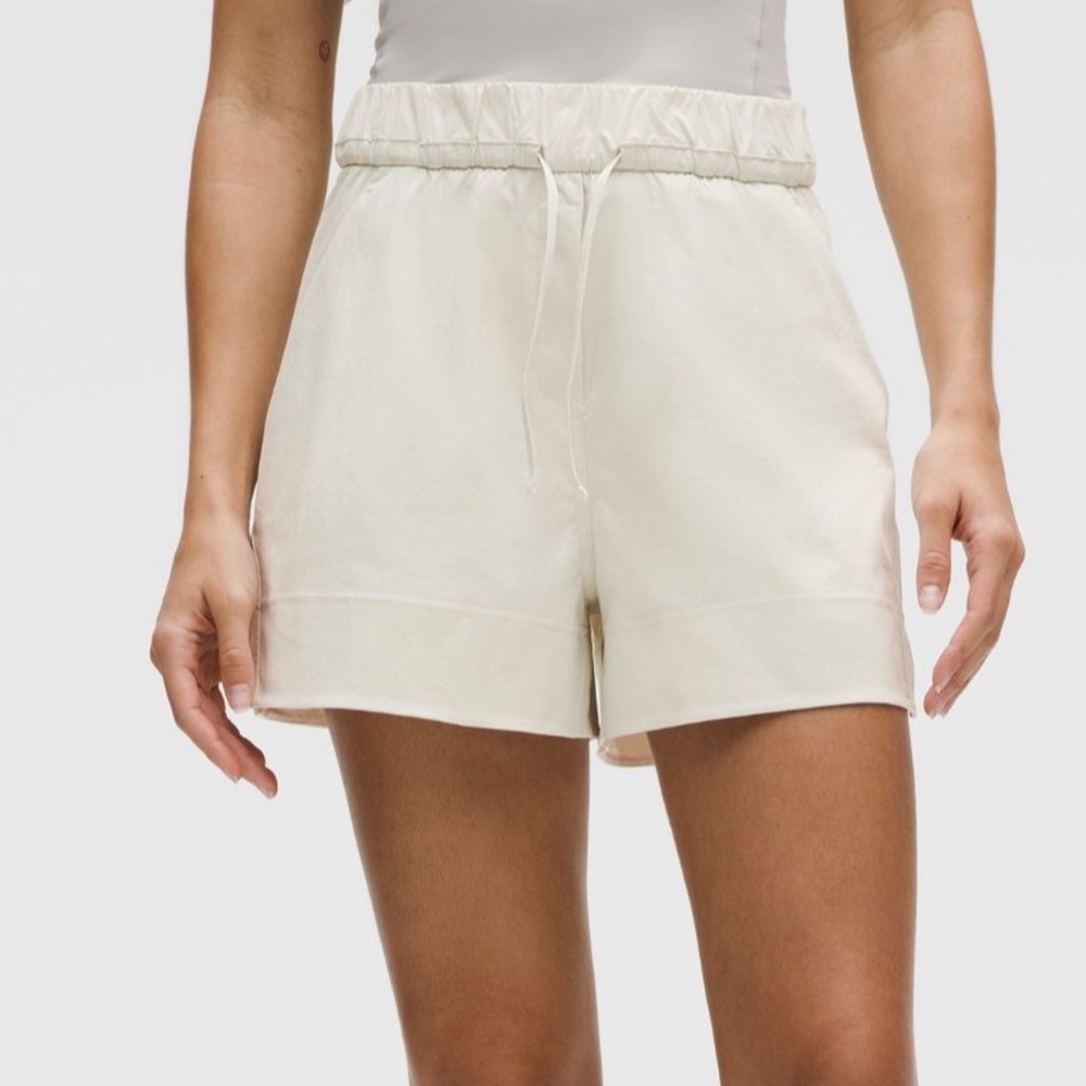 Lululemon High Rise Woven Short